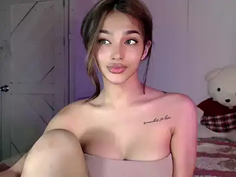 itsmekarinaaa online show from May 20, 2026, 1:39 pm