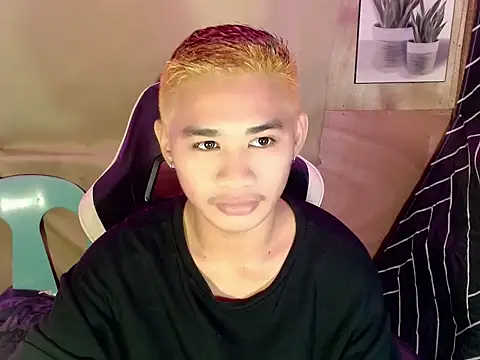 Snapshot of asianhardcock25 chatting on September 15, 2025, 1:44 pm asianhardcock25 online show from September 15, 2025, 1:44 pm