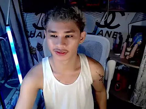 asianhardcock25 online show from April 13, 2026, 6:13 pm