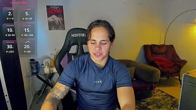 Snapshot of Maximiliano_scoott__ chatting on February 14, 2026, 9:44 pm Maximiliano scoott online show from February 14, 2026, 9:44 pm