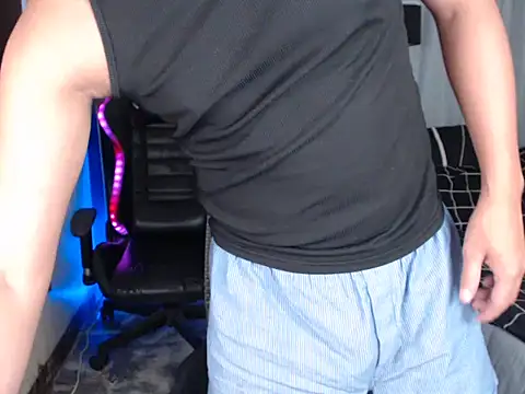 alexsuckable01 online show from May 16, 2026, 12:18 am