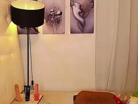 Foxxy Barbie online show from February 15, 2026, 4:31 am