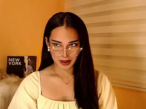 Snapshot of magnificent_kitana chatting on November 14, 2025, 1:21 pm magnificent kitana online show from November 14, 2025, 1:21 pm