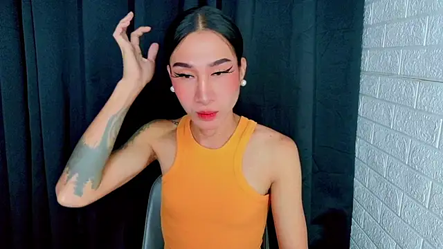 TRANSGODDESSA online show from July 8, 2026, 5:06 pm