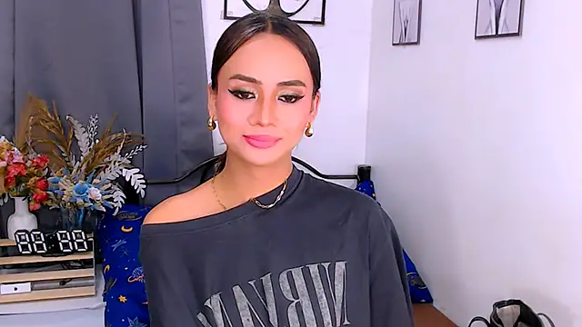 Zialustts online show from February 25, 2026, 4:38 pm