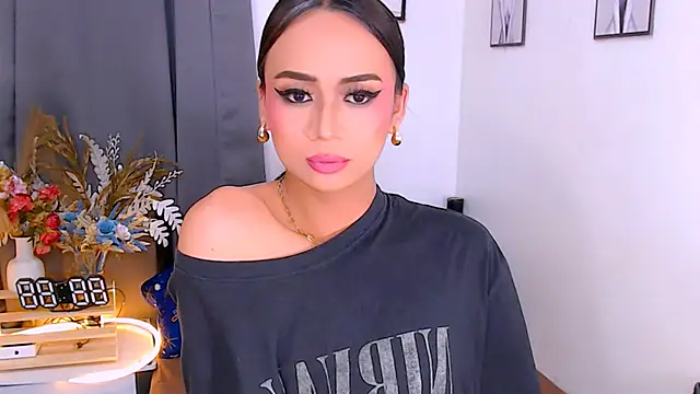 Zialustts online show from February 28, 2026, 3:51 am