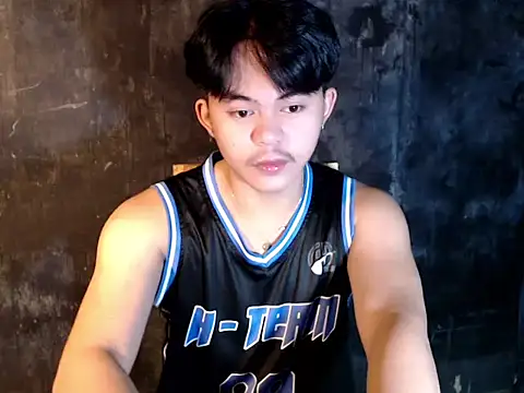 urguy toshi online show from September 20, 2025, 2:45 am