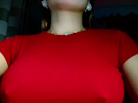 lover girl143 online show from March 21, 2026, 10:53 am