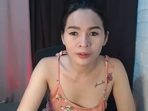 Snapshot of sweetsasha68 chatting on June 3, 2026, 11:46 am sweetsasha68 online show from June 3, 2026, 11:46 am