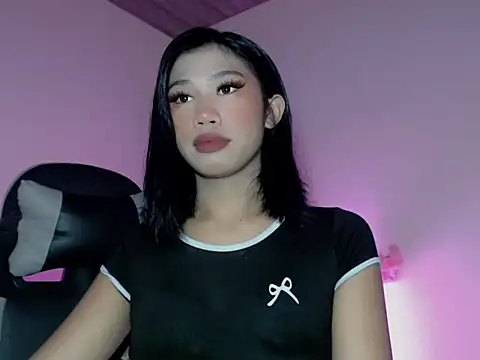 Maxine Sucks online show from October 17, 2025, 11:02 am