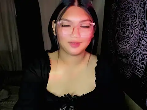 Lou heart online show from June 21, 2026, 10:45 pm