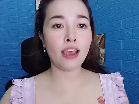 Snapshot of benahotsex69 chatting on September 16, 2025, 12:50 pm benahotsex69 online show from September 16, 2025, 12:50 pm