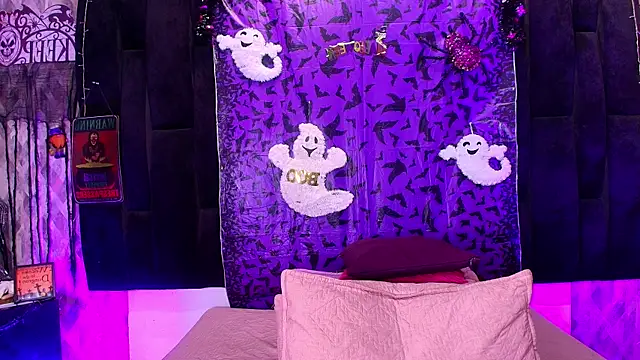 wensheng  online show from October 27, 2025, 7:18 pm