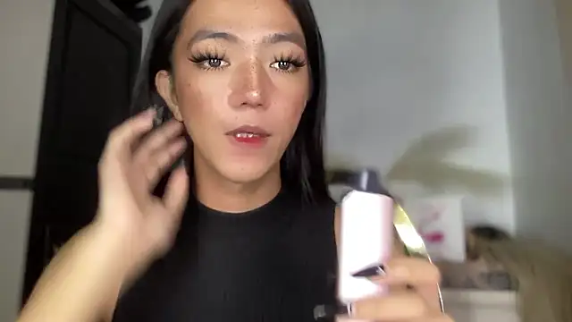 slimladyxoxo online show from January 13, 2026, 1:49 pm