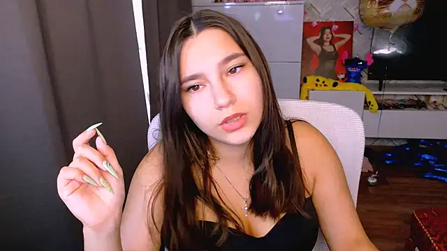 Arianna Grend online show from October 1, 2025, 12:11 pm