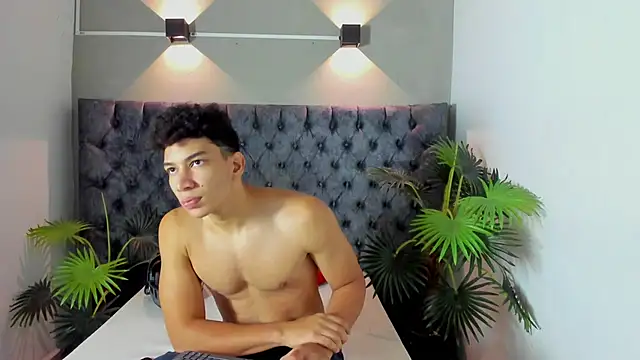 ALAN REDINGER online show from October 17, 2025, 1:14 pm