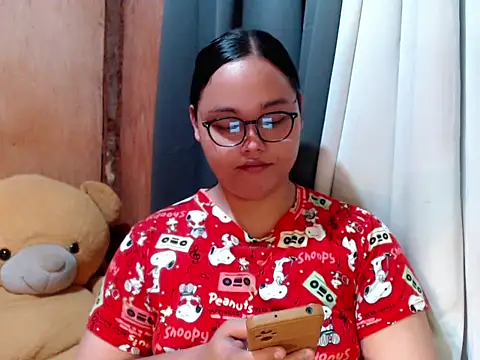 Snapshot of _Lylia chatting on February 3, 2026, 2:53 am Lylia online show from February 3, 2026, 2:53 am