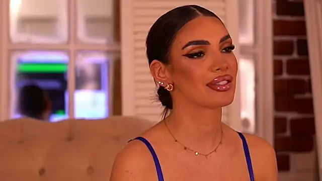 KendalJolly online show from December 17, 2025, 10:27 pm