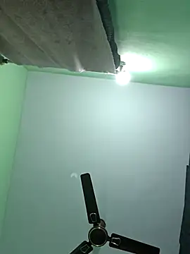 rockyy23boy online show from October 23, 2025, 1:10 pm