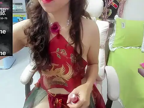 Snapshot of LuckyBabe_new01 chatting on January 19, 2026, 1:15 pm LuckyBabe new01 online show from January 19, 2026, 1:15 pm