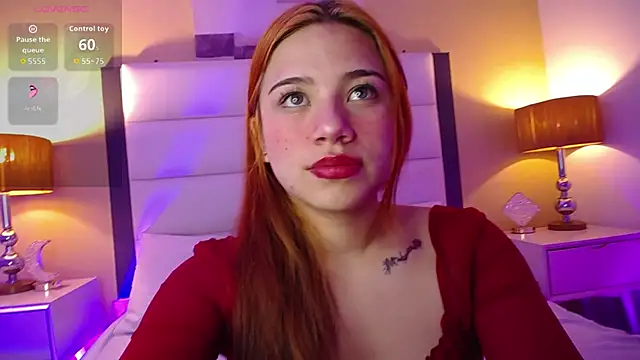 Solara- online show from November 2, 2025, 7:49 pm