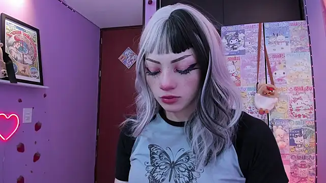 Snapshot of Vero_Osb_ chatting on October 21, 2025, 11:38 pm Vero Osb online show from October 21, 2025, 11:38 pm