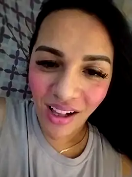 enoria1992 online show from October 23, 2025, 11:57 pm