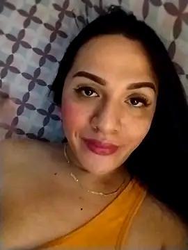 enoria1992 online show from November 13, 2025, 4:44 am