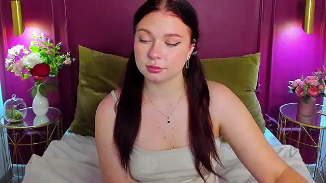 LizyBex online show from November 11, 2025, 8:31 pm