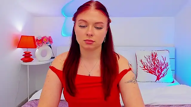 LizyBex online show from May 14, 2026, 12:23 pm