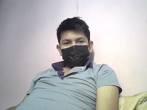 Snapshot of JinBABY1 chatting on October 3, 2025, 8:17 pm JinBABY1 online show from October 3, 2025, 8:17 pm