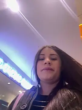 Isabella21  online show from November 10, 2025, 1:04 am