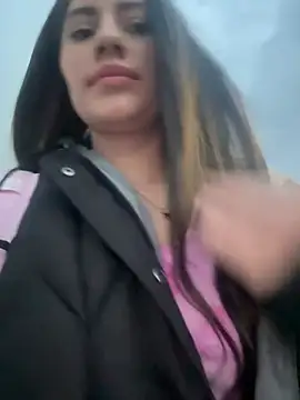 Isabella21  online show from February 23, 2026, 11:13 pm