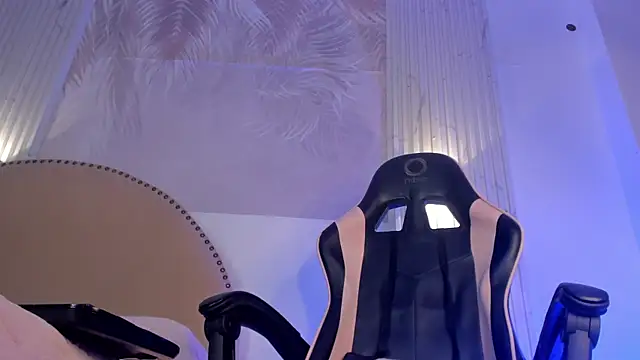 Melany  08 online show from September 12, 2025, 1:22 pm