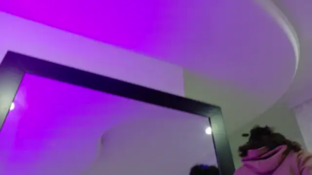 BeccaReedd online show from October 21, 2025, 11:00 am