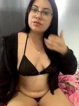 Velma star online show from October 29, 2025, 11:23 am