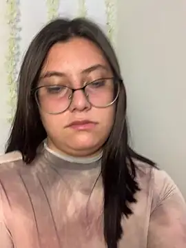 Velma star online show from January 19, 2026, 2:21 pm