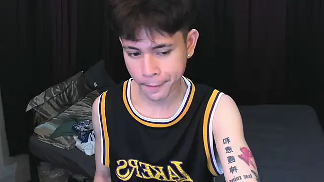 Snapshot of hotfreshdior chatting on February 28, 2026, 4:30 pm hotfreshdior online show from February 28, 2026, 4:30 pm