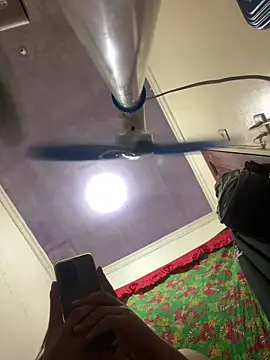 itsmeyourgirlfucker online show from May 11, 2026, 5:54 pm