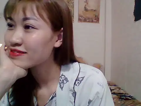   Donna   online show from October 21, 2025, 2:51 pm