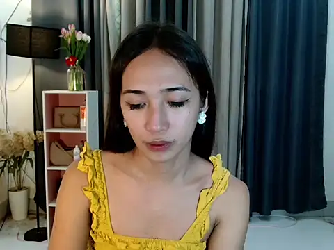 payatitaxxx online show from May 28, 2026, 6:00 am