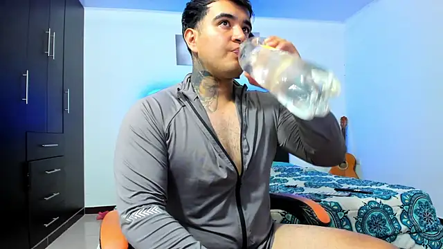 thiago  cp01 online show from April 11, 2026, 7:45 am