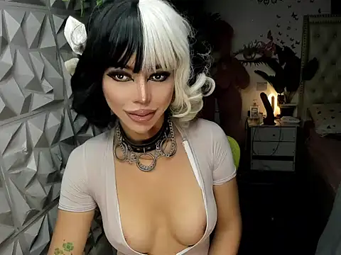 Snapshot of janecomander chatting on November 13, 2025, 8:46 am janecomander online show from November 13, 2025, 8:46 am