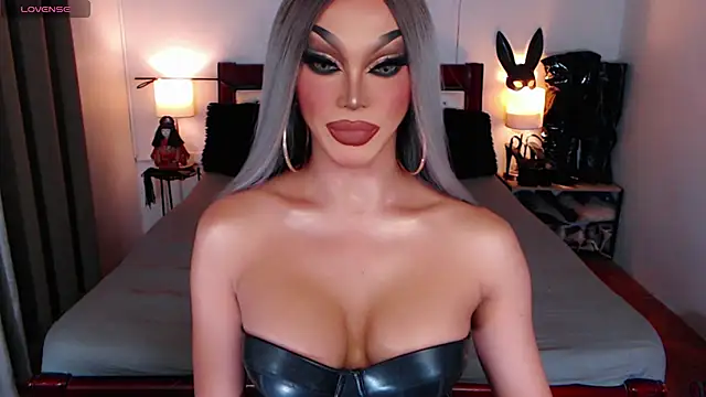 xQueenElektrax online show from November 29, 2025, 4:15 am