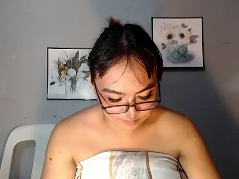 Asianblk barbiedoll online show from June 17, 2026, 4:26 am