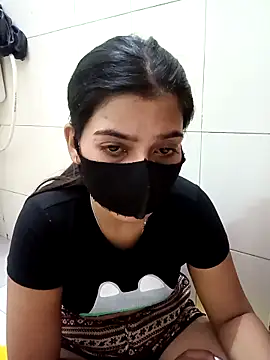 Hot Jaanvi  online show from October 9, 2025, 5:33 pm