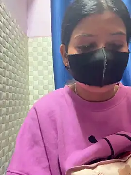 Snapshot of Hot_Jaanvi_ chatting on February 3, 2026, 6:40 am Hot Jaanvi online show from February 3, 2026, 6:40 am