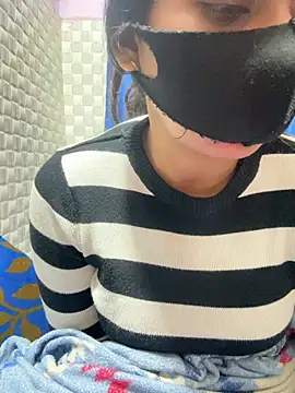 Snapshot of Hot_Jaanvi_ chatting on February 4, 2026, 6:58 pm Hot Jaanvi online show from February 4, 2026, 6:58 pm