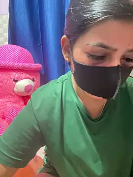 Snapshot of Hot_Jaanvi_ chatting on March 13, 2026, 3:35 am Hot Jaanvi online show from March 13, 2026, 3:35 am