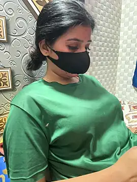 Snapshot of Hot_Jaanvi_ chatting on April 16, 2026, 4:41 pm Hot Jaanvi online show from April 16, 2026, 4:41 pm